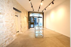 Galerie Boutique Turenne - au coeur du Marais - Image 1