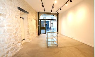 Galerie Boutique Turenne - au coeur du Marais - Image 1