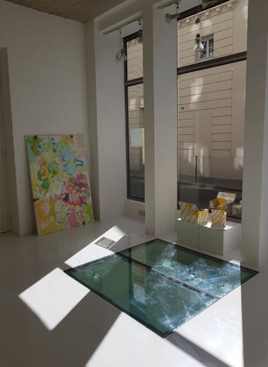 Espace-Galerie unique dans Le Marais - Image 3