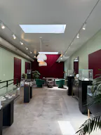 The Emerald Store on Melrose Avenue, steps from Melrose Place - Image 1