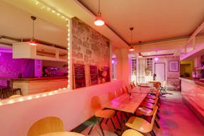 Restaurant | Paris 3�me | Pizzeria | Natural Lighting | Color Lighting Evening Options - Image 6