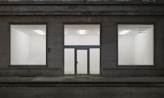 Art gallery at Karl-Marx-Allee - Image 0