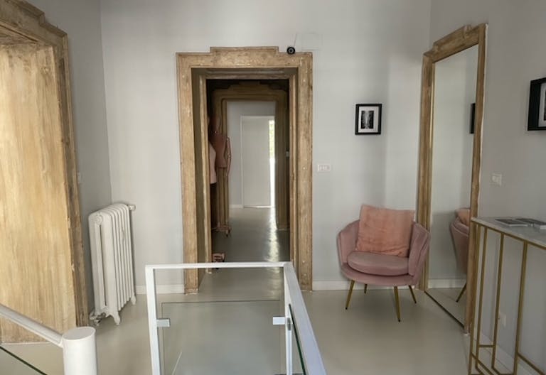 Luxury Showroom / Boutique available for events and exhibitions - Image 2