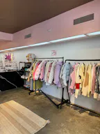 Upper Queen Anne Seattle Retail store space/ share space for lease - Image 5