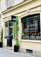 Charmante Galerie à Paris - Image 7