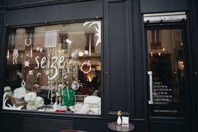 Beautiful Boutique Paris 11th, close to Haut-Marais - Image 5