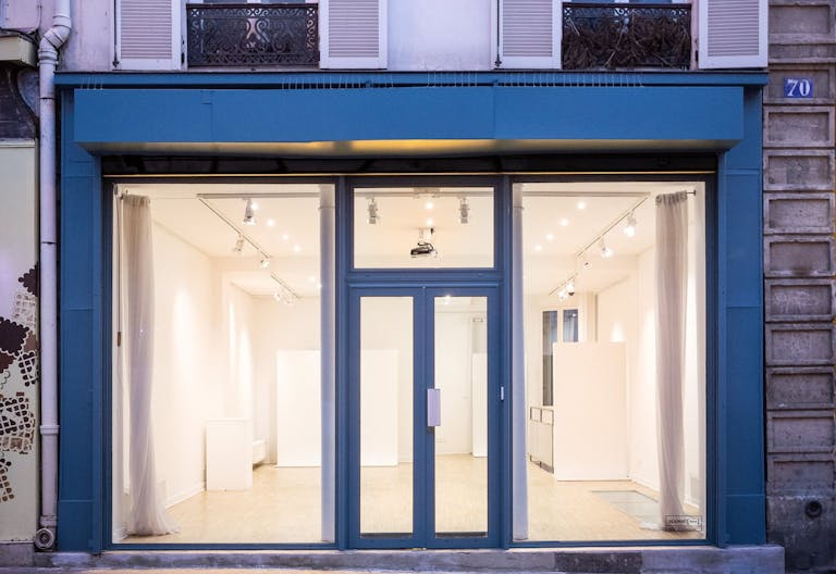 Gorgeous Space near Folie M�ricourt - Image 0