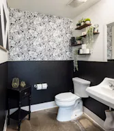 Orange County 600 sq ft Studio - Image 9