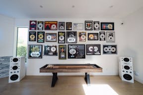 Fully Supported State-of-the-Art Creative Incubator In Los Angeles - Image 1