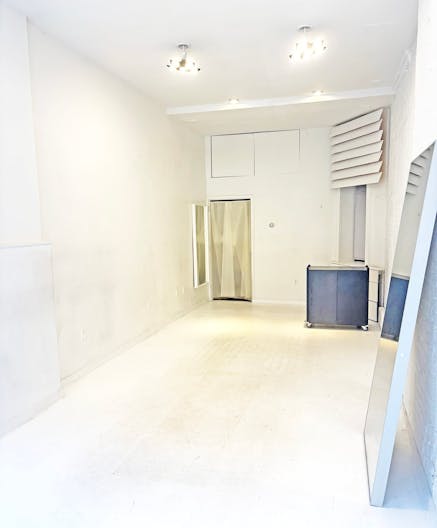 White Box / Pop Up / Gallery Space in Lower East Side - Image 1