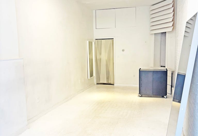 White Box / Pop Up / Gallery Space in Lower East Side - Image 1
