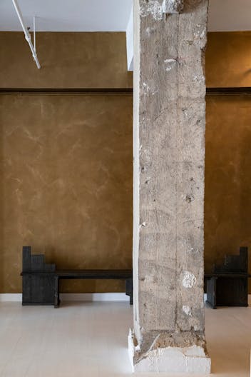 Modern Industrial Manhattan / Hudson Yards Loft - Image 2