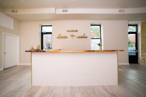 Stunning 2 Level Space in Brooklyn - Image 1