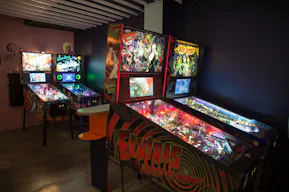 Restaurant/Bar with Arcade in the Mission - Image 4