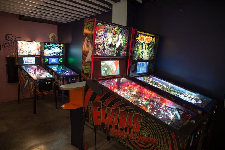 Restaurant/Bar with Arcade in the Mission - Image 4