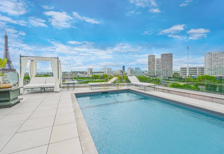 Penthouse avec Terrasse, Piscine, Vue Tour Eiffel et Seine - Image 2