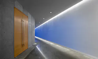 Sleek Viewing Room in Long Island City - Image 3