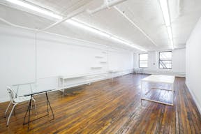 Beautiful Downtown Showroom - Image 2