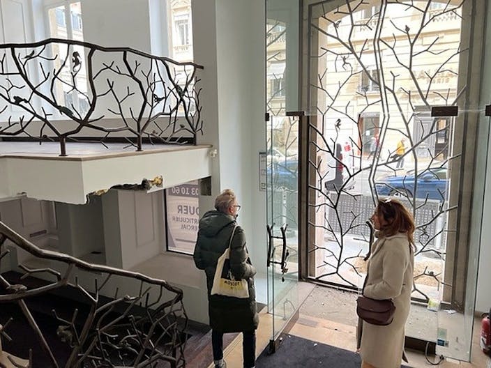 Prime Location Boutique - Triangle d'Or Paris - Image 2