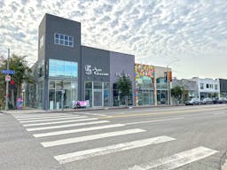 High-End Pop-Up Space on Melrose Avenue - Image 0