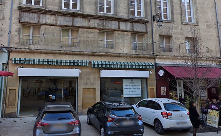 Boutique for Rent - Aix-en-Provence - Image 0