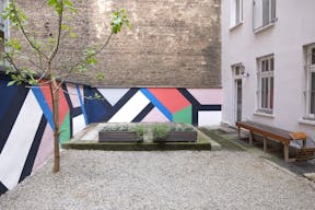 Charming space in the heart of Berlin - Image 12