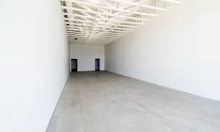 Stunning Retail Space on Iconic Sunset Boulevard - Image 3