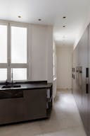 Luxury architecturally-designed Haussmannian apartment in Paris - Image 9