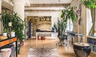 Amazing Showroom Space - Image 9