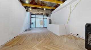 LONG-TERM Crosby Street, 54 - Image 2