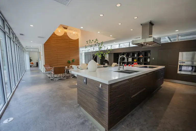 Northside Manor - Image 0