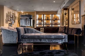 Classically Elegant Soho Duplex - Image 2