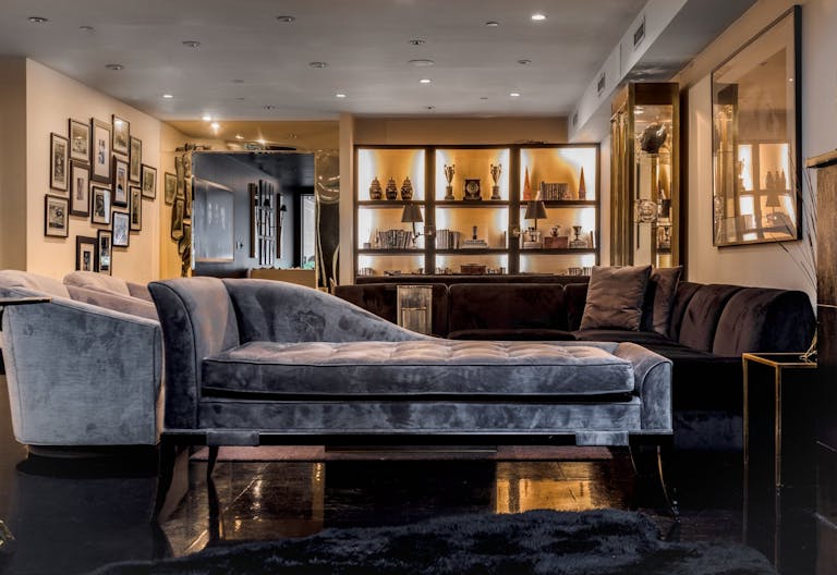 Classically Elegant Soho Duplex - Image 2