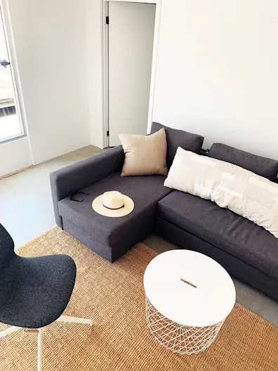 Clean and fresh Studios in Frogtown Los Angeles - Image 4