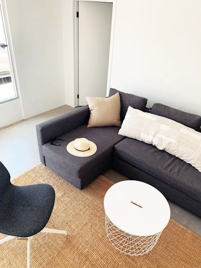 Clean and fresh Studios in Frogtown Los Angeles - Image 4