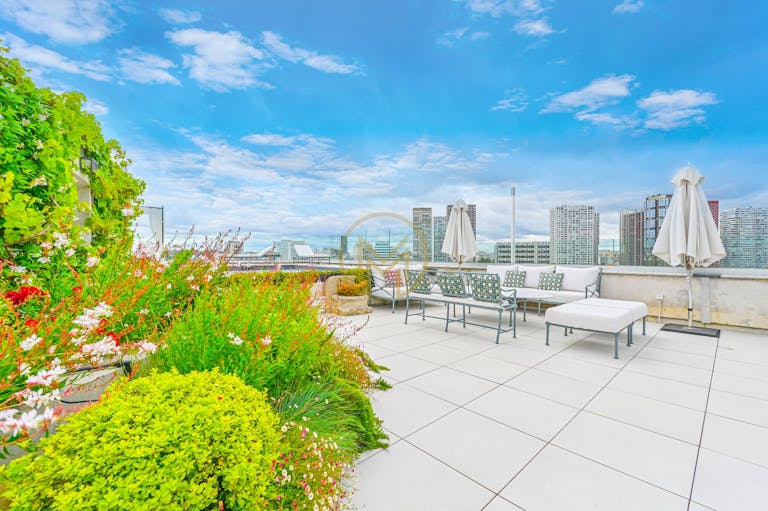 Penthouse avec Terrasse, Piscine, Vue Tour Eiffel et Seine - Image 3