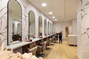 The Most Beautiful Salon in New York City - Image 5