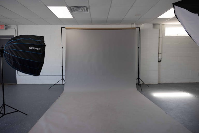 Photography Video Production Studio Gallery Event Space - Image 4