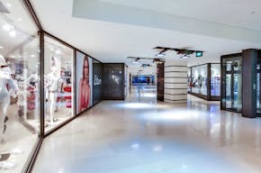 Pop Up Kiosk Galerie des champs �lys�e - Image 0