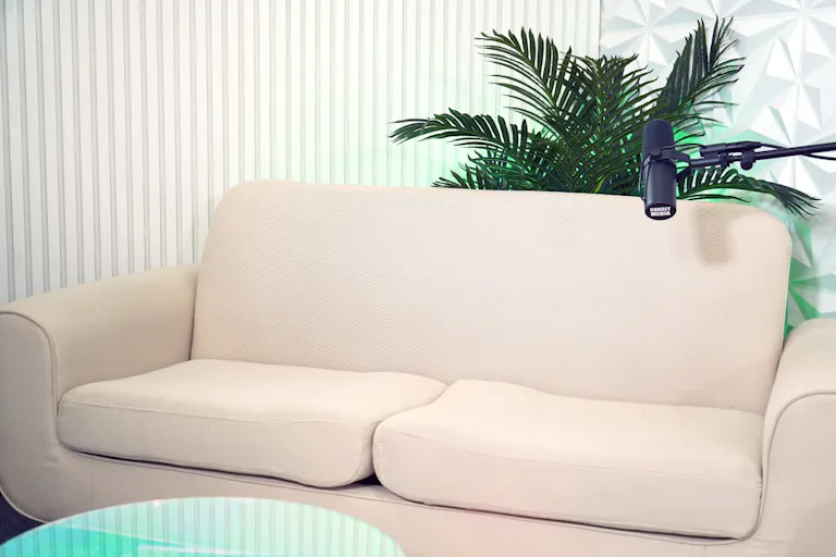 Modern Podcast Studio (Fully Equipped) - Image 3