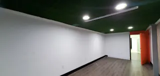 SPACIOUS WAREHOUSE with offices!! Espacioso almacenaje + oficinas - Image 3