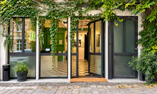 CLUB NEXT PARIS - Image 0