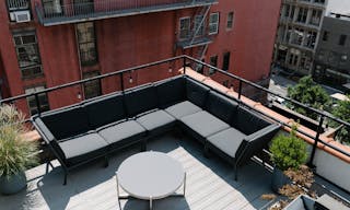 Sun-Drenched Soho Penthouse with Two Terraces - Image 20
