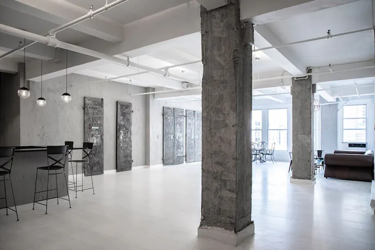 Modern Industrial Manhattan / Hudson Yards Loft - Image 1