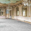 Unique Space near Arc de Triomphe