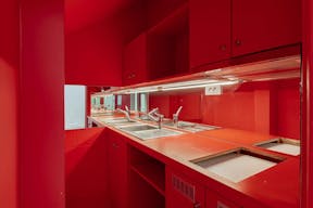 SHOWROOM EN FOND DE COUR - RUE SAINT HONORE - Image 4