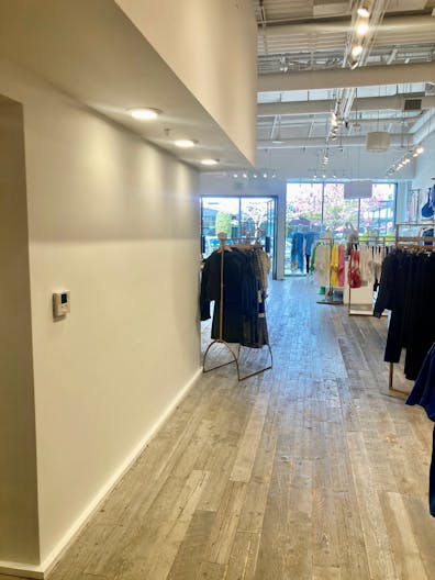 Retail Floor Space or Wall space in Playa Vista, CA - Image 2