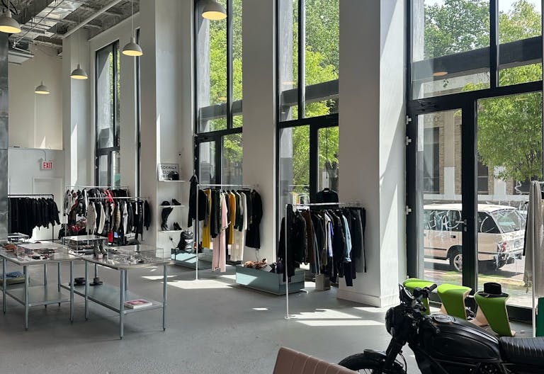 Perfect Pop up store in the heart of Williamsburg - Image 3