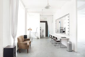 Industrial Loft in Neukölln - Image 6