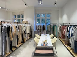 Stilvoller Showroom für Fashion & Accessoires zur temporären Vermietung Berlin Wedding – 130 m² – Erdgeschoss – barrierefrei erreichbar - Image 20
